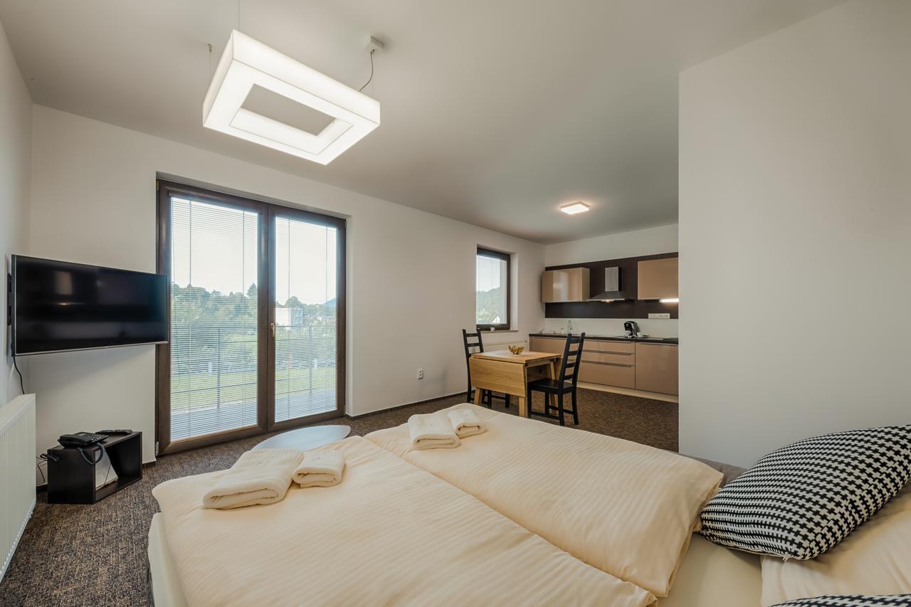Village Resort Hanuliak Apartmany Bela  Exterior photo